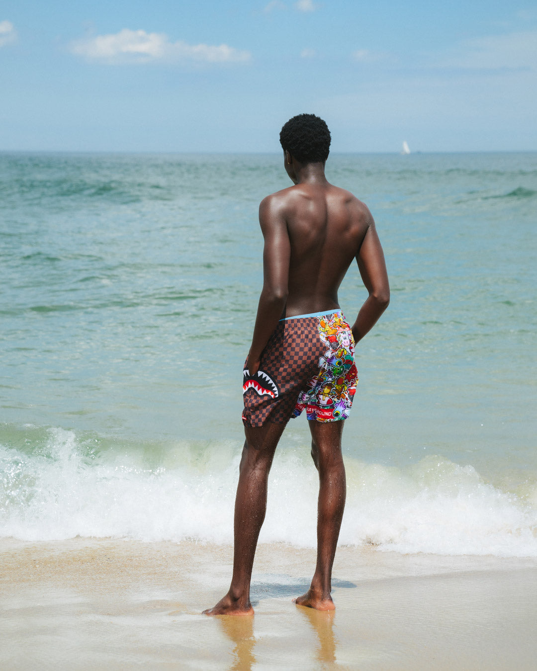 STICKER CREW SWIM SHORTS